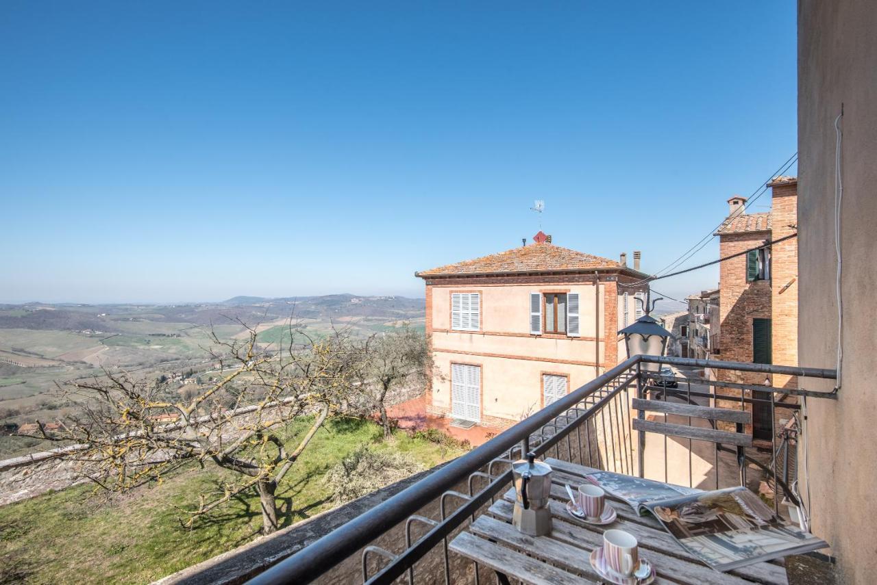 Entro Le Mura Montepulciano Bagian luar foto